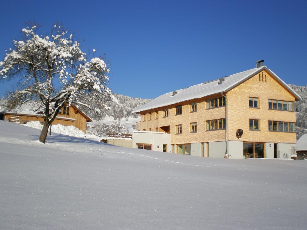 Schweizer Hof Villa Schwarzenberg im Bregenzerwald Exterior photo